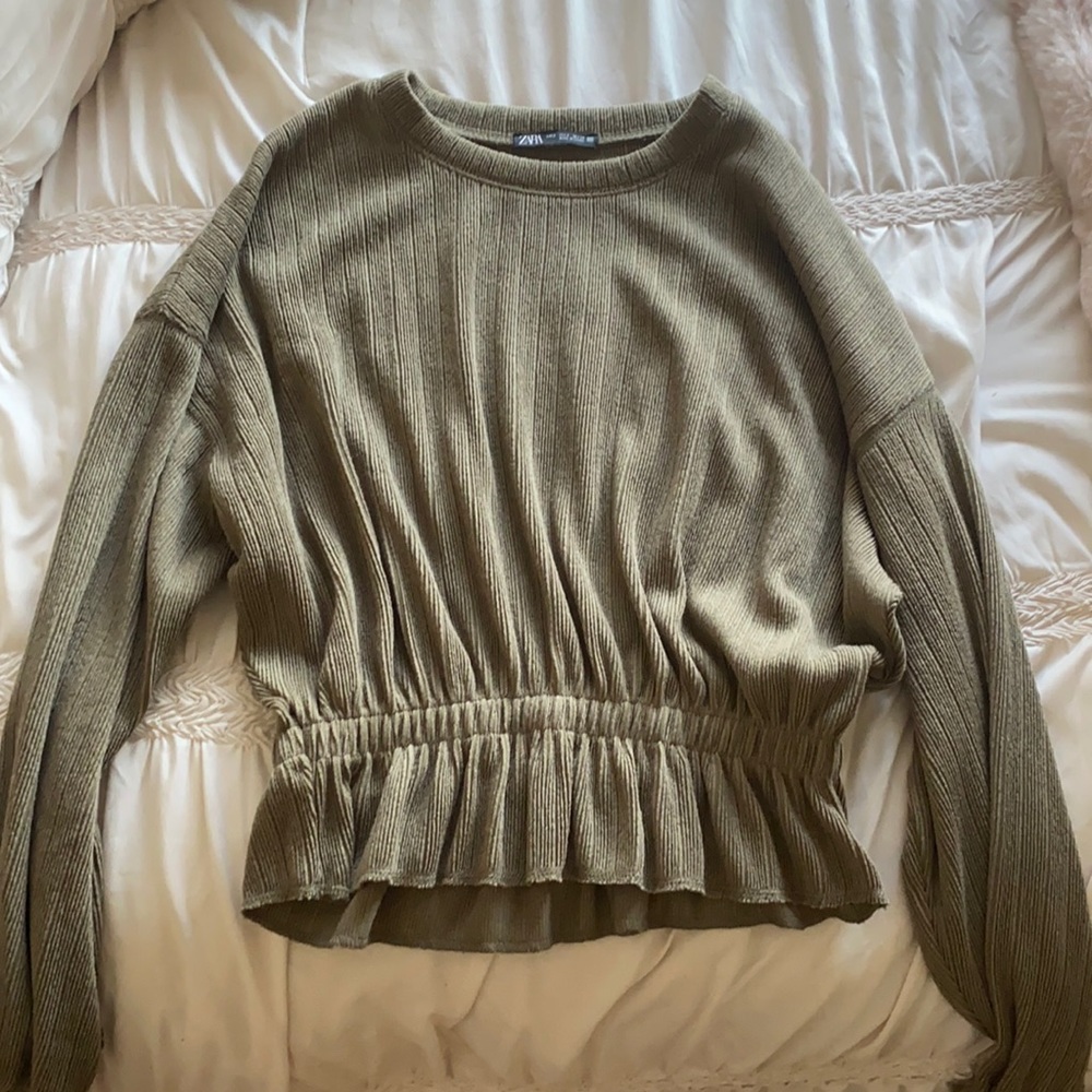 Zara olive green long sleeve top